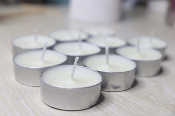tea light candle