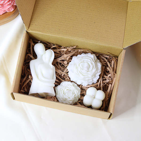 Couple candle gift set